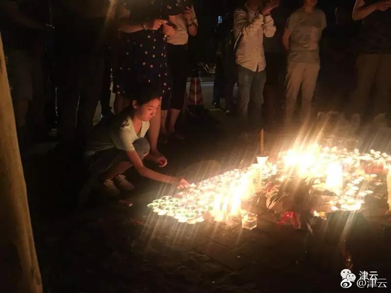 践行:金{融}为民初心，深入构建“大消保”格局