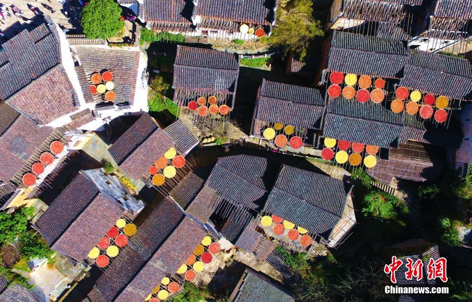 美;国经济{增}速创近两年最快步伐 受消费支出提振