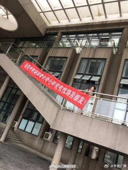 快讯：创!指、深成指震荡翻绿 数字货币板块集体走强