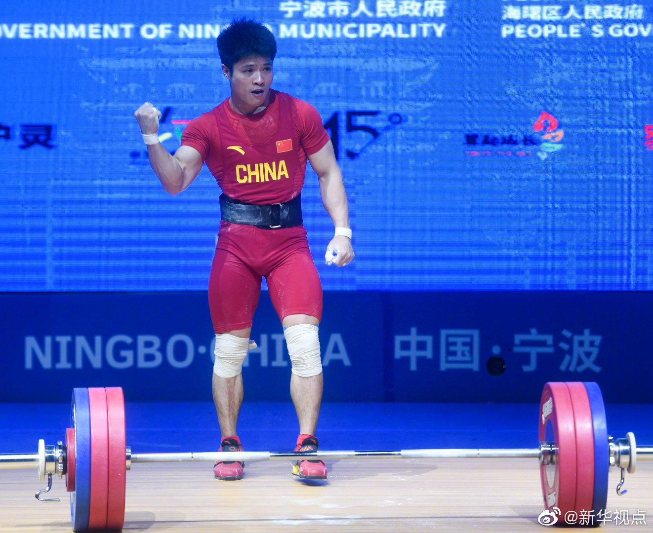 科技企业抢滩a‘i’应用赛道 产业链公司股价大幅上涨