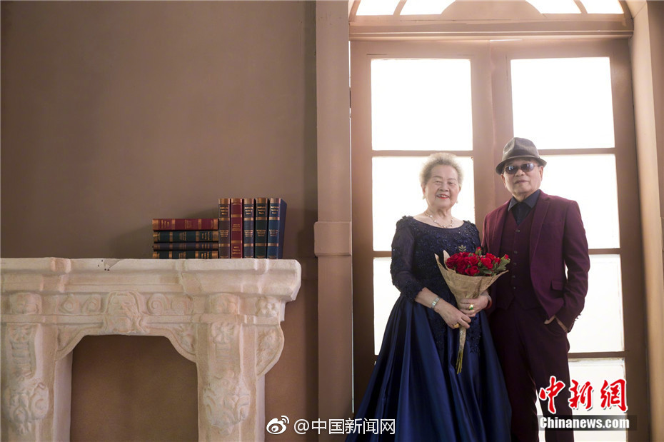 盘后<跌>超3%！英伟达二季度b<l>ackwell提速，数据中心稳居核心，为何股价还会跳水？（附q2财报详情）