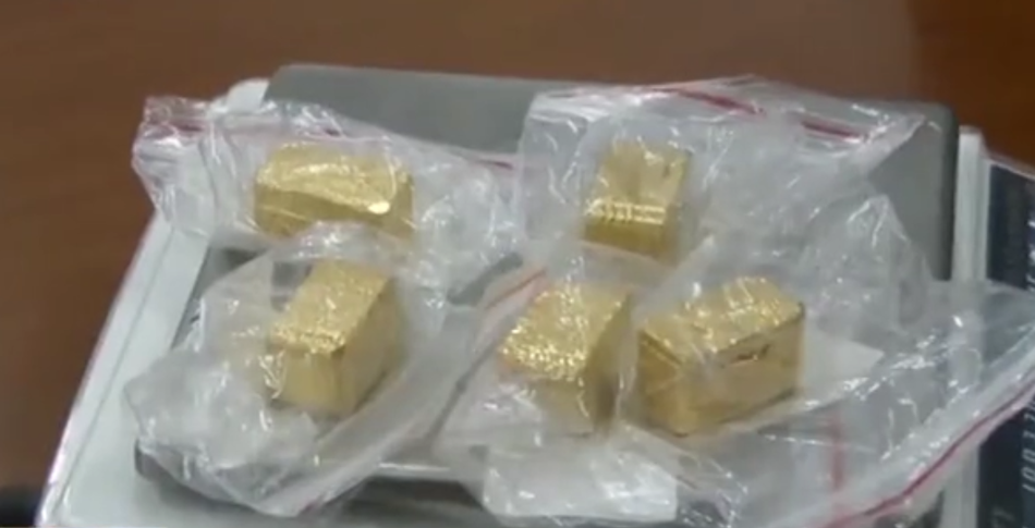 技‘术’迭代引爆中尺寸o!led需求国内显示面板企业竞相扩产力争上游