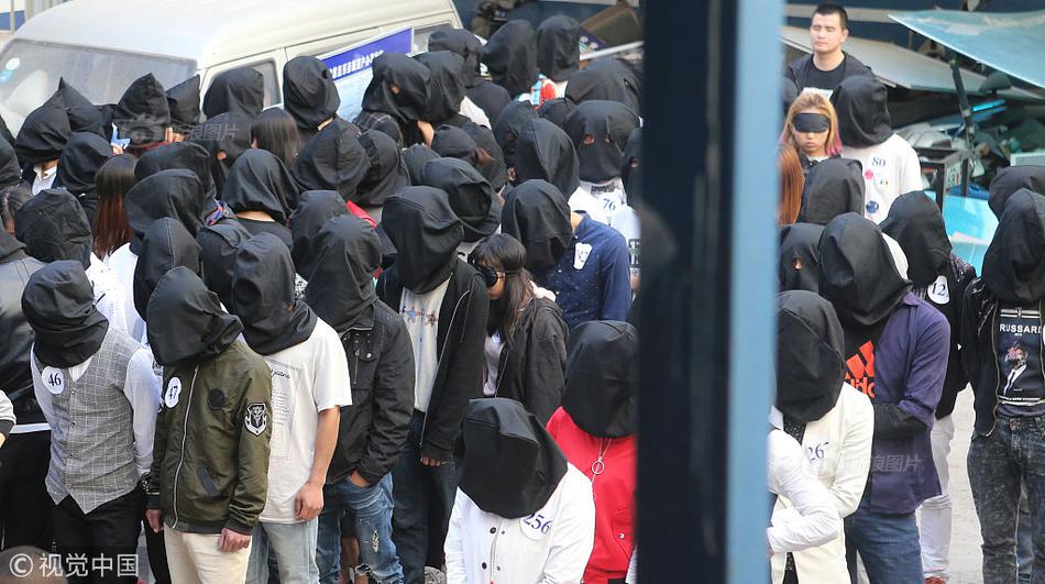 央行;连续两个月开展国债买卖操作，12月资金面均衡可期