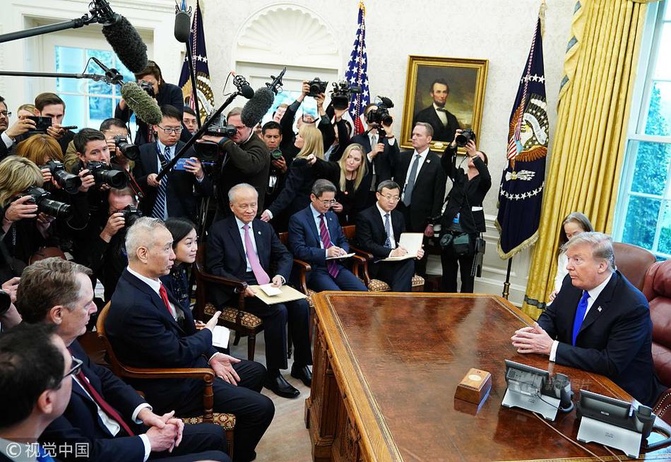 图解,倍轻松中报：第二季度单季净利润同比下降425.76%