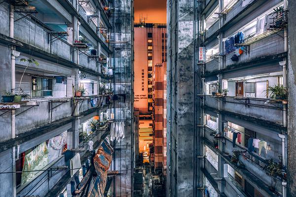 嘉和美康跌2..8;1% 2021年上市超募4.9亿元