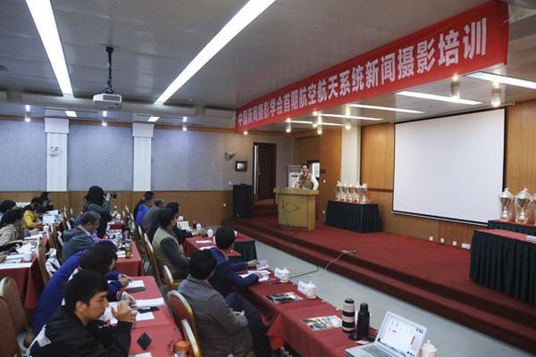 江特电机—：实际控制,人变更为王新、朱军