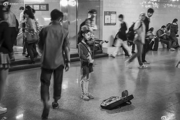 三!季报是精选个<股>好时机