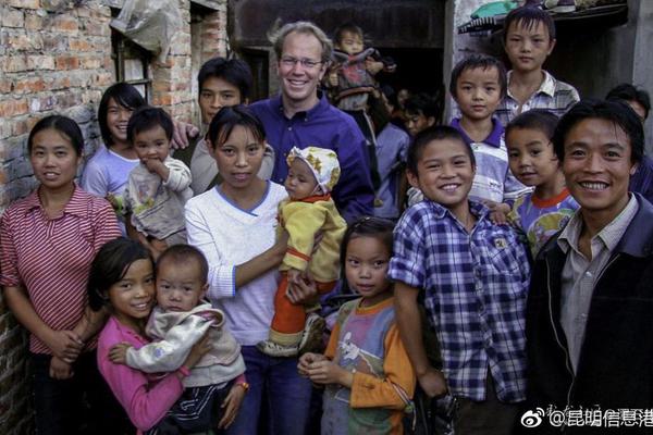 华为网{络}安全防火墙2025年上半年中国区市场份额第一