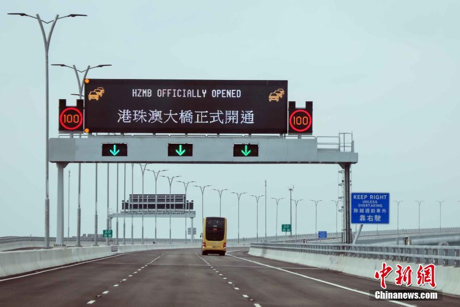 紧‘盯’ai<人>才 “鹅厂”招新